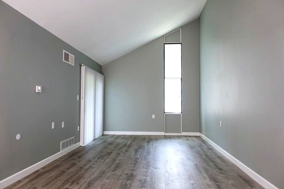1102 Salem Avenue - 3D